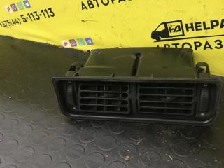 дефлектор обдува салона Ford Sierra 1 поколение 1987, 1.8 л., бензин, МКПП, хетчбэк 5 дв., передний привод