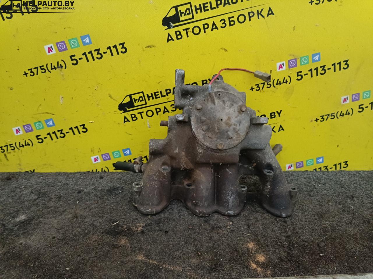 коллектор впускной Volkswagen Passat B3 1991, 1.8 л., mono, бензин, МКПП, универсал, передний привод - фото №1