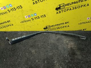 щеткодержатель задний Renault Laguna 1 поколение 1996, 1.8 л., бензин, МКПП, хетчбэк 5 дв., передний привод, F3P