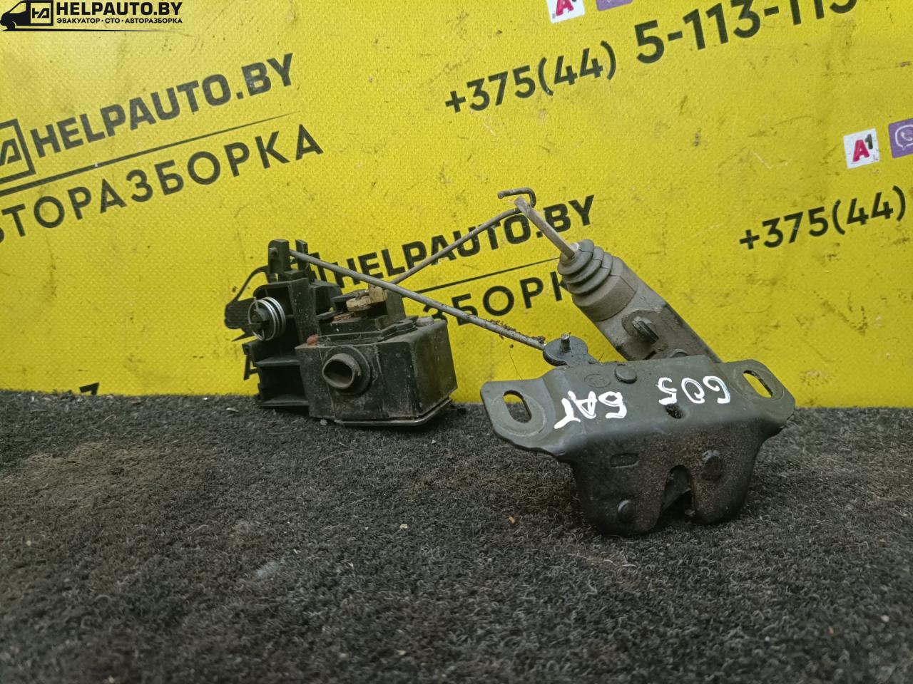 замок багажника Peugeot 605 1 поколение 1992, 2.1 л., TDi, дизель, МКПП, седан, передний привод - фото №1