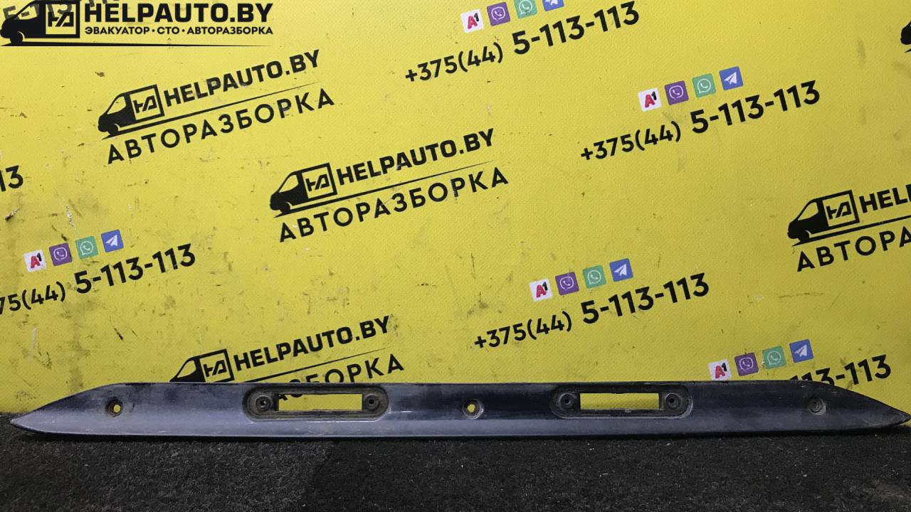 подсветка номера Mercedes-Benz C-Класс W202/S202 1994, 1.8 л., mono, бензин, МКПП, седан, задний привод - фото №1