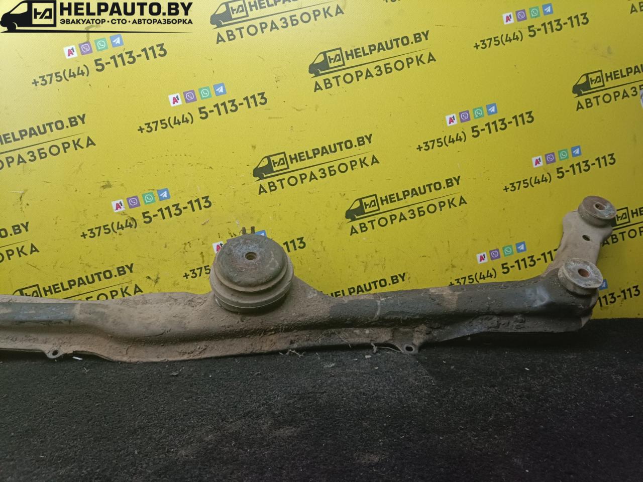 балка подвески передняя (подрамник) Volkswagen Golf 3 поколение 1994, 1.4 л., бензин, МКПП, хетчбэк 3 дв., передний привод, ABD - фото №1