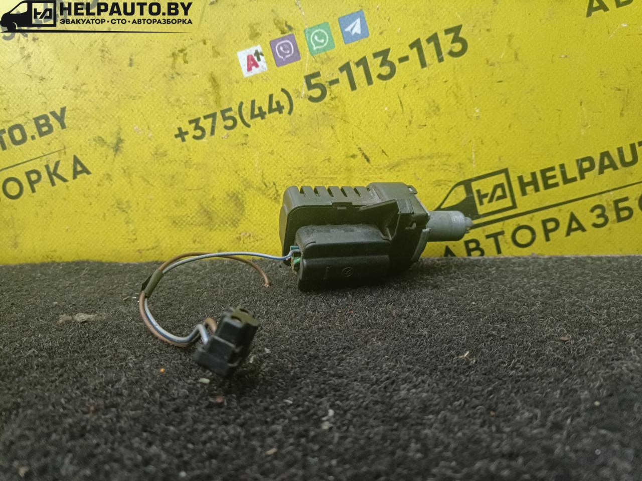 блок управления печки / климат-контроля Mercedes-Benz E-Класс W124 1987, 2.0 л., D, дизель, МКПП, седан, задний привод, 1248202210 - фото №1