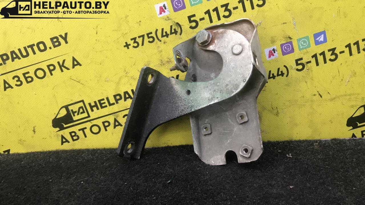 петля капота левая Renault 21 1 поколение 1986, 2.2 л., i, бензин, МКПП, седан, передний привод - фото №1