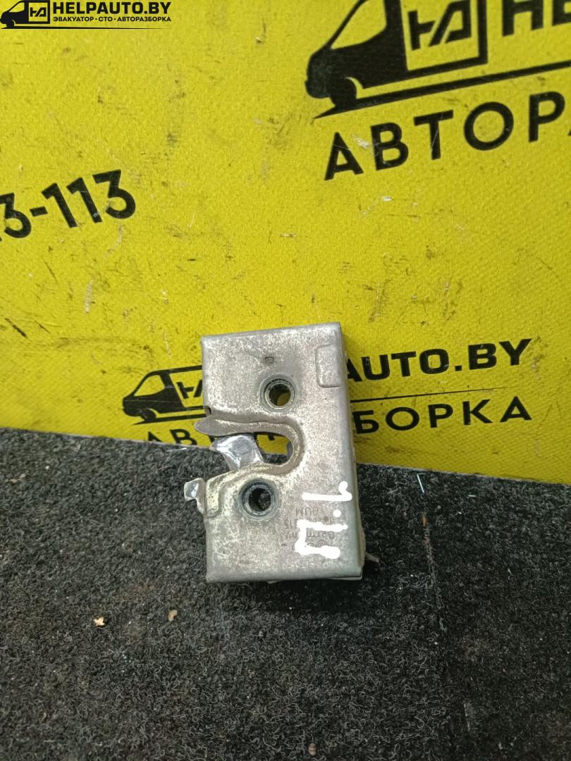 замок двери передней левой Volkswagen Passat B2 1986, 1.6 л., бензин, МКПП, универсал, передний привод, 056103373F - фото №1