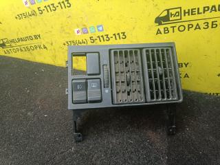 дефлектор обдува салона Audi 100 С3 1986, 2.0 л., i, бензин, МКПП, седан, передний привод, KP