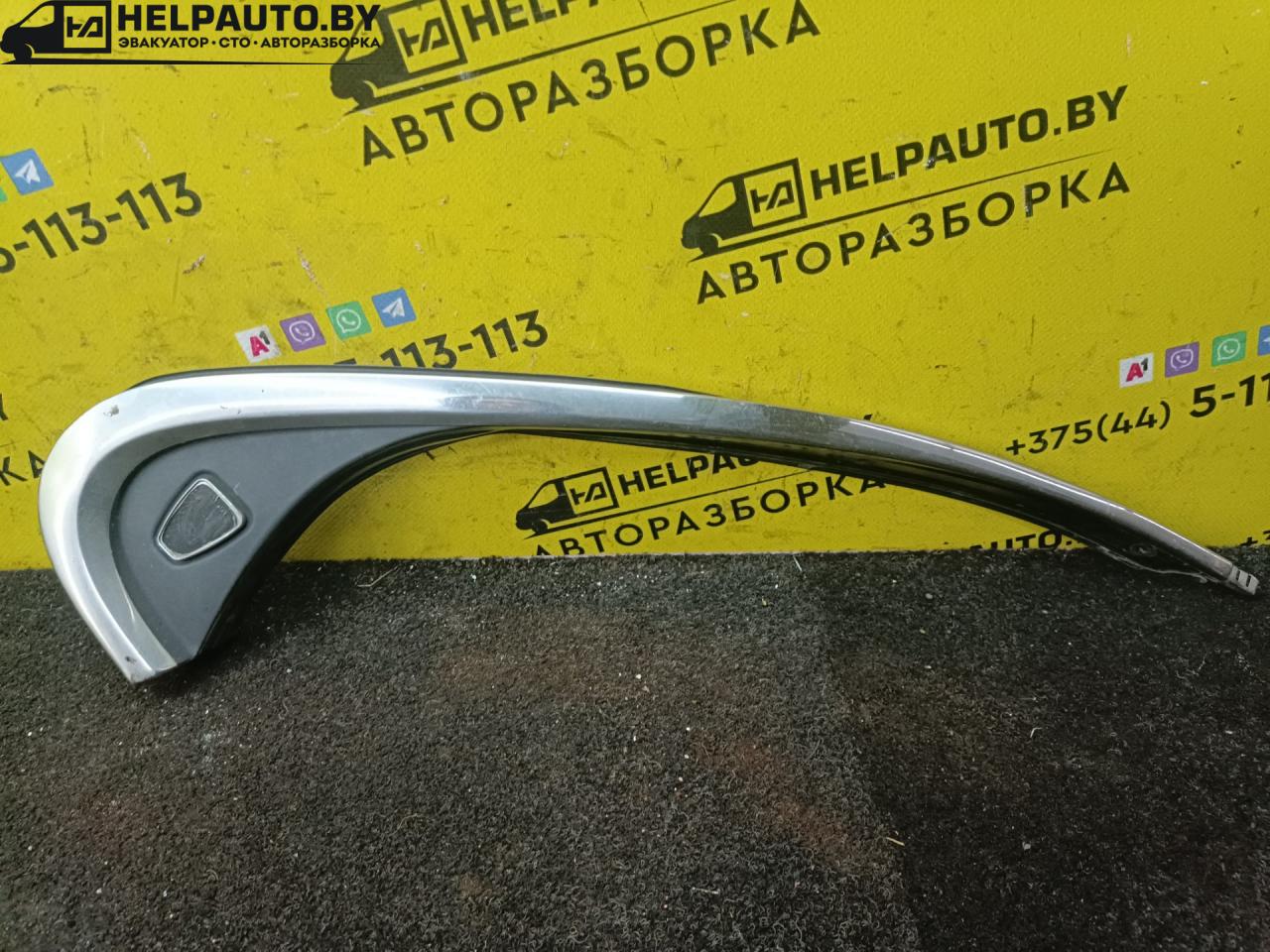 молдинг (накладка кузовная) Rover 600 Series 1 поколение 1995, 2.0 л., F20Z1, бензин, 5МКПП, седан, передний привод, F20Z1 - фото №1