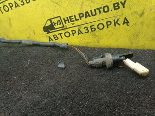 датчик уровня омывающей жидкости Opel Omega B (1994 - 1999), 2.0 л., бензин, МКПП, седан, X20XEV