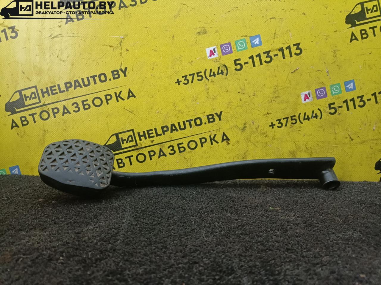 педаль тормоза BMW 3 серия E36 1992, 1.6 л., i, M40 B16, бензин, МКПП, седан, задний привод - фото №1