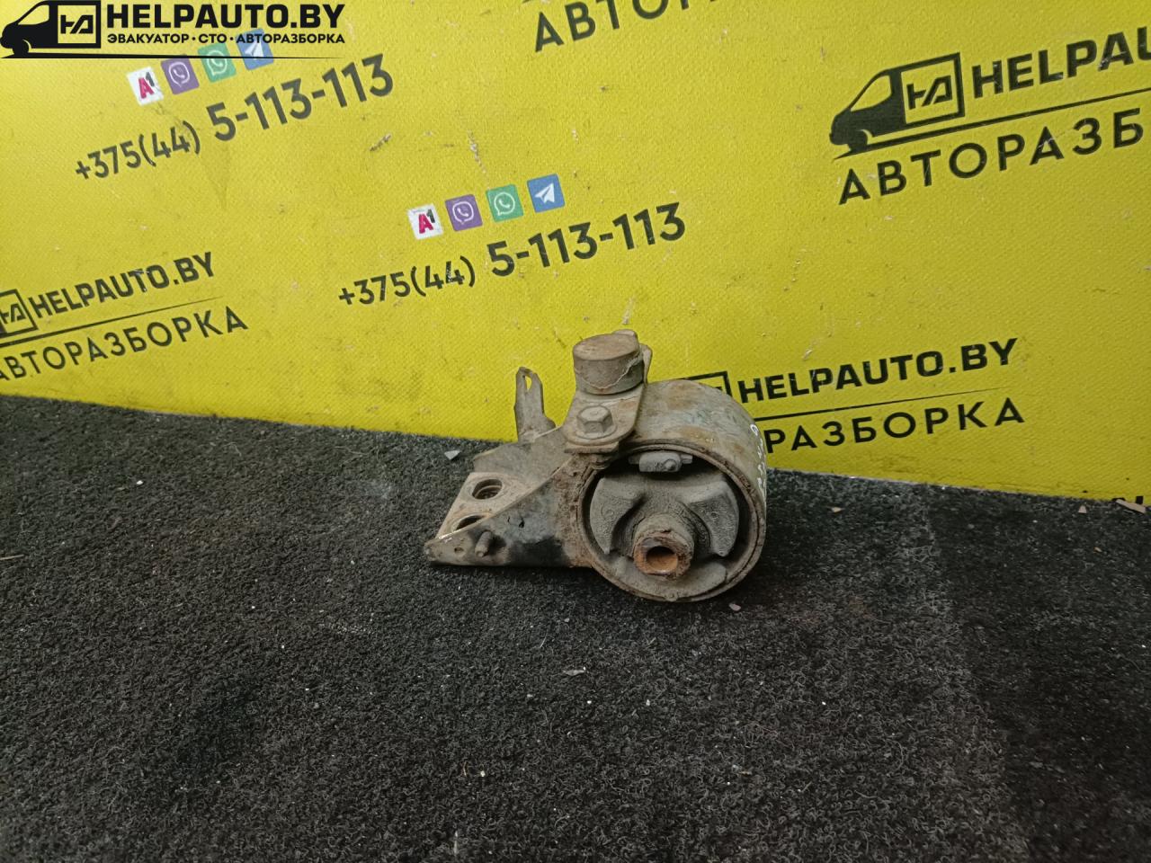 подушка крепления КПП Mazda 626 3 поколение 1990, 2.0 л., i, бензин, МКПП, хетчбэк 5 дв., передний привод - фото №1