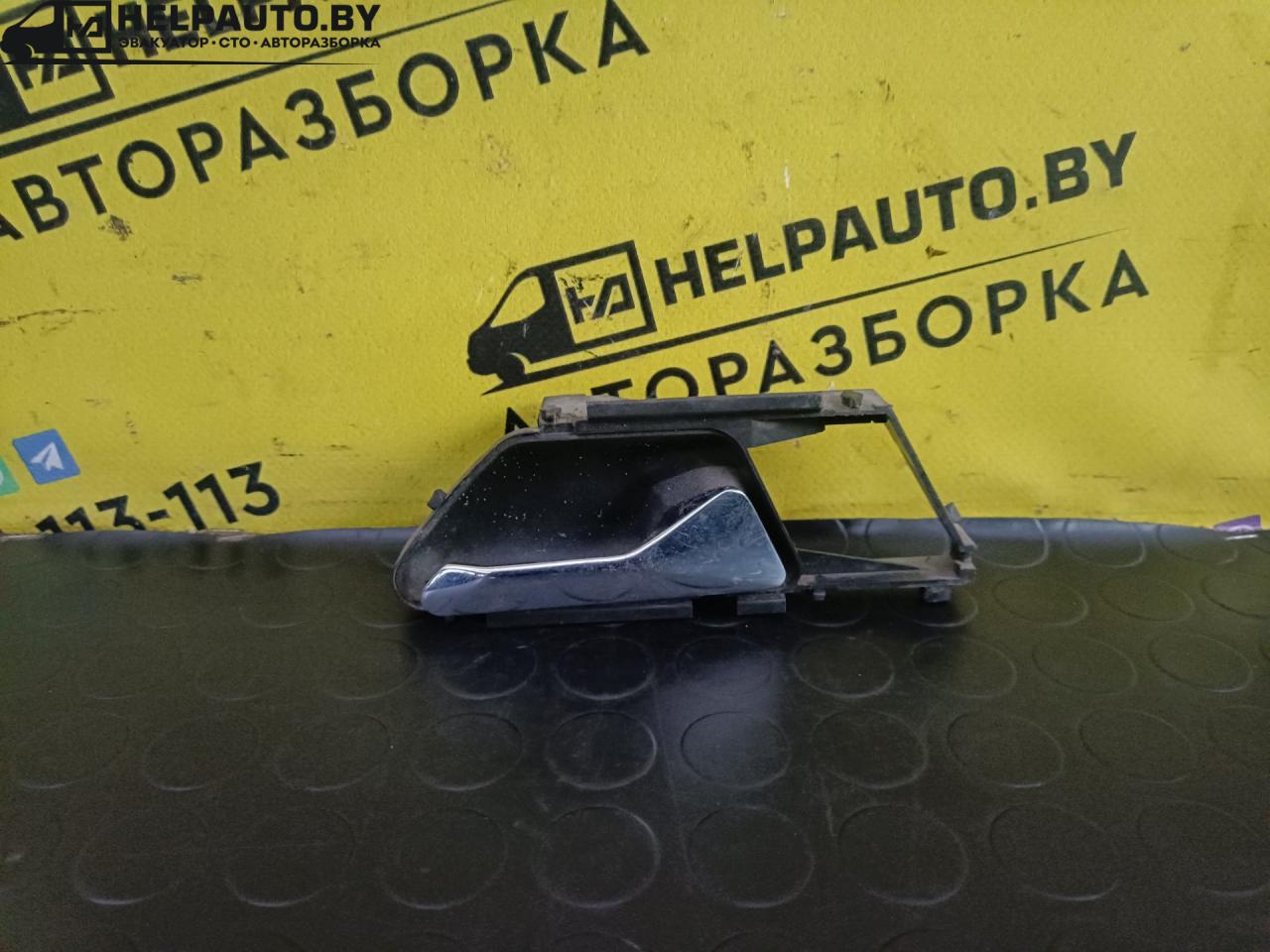 ручка внутренняя передняя правая Mercedes-Benz E-Класс 1 поколение 1989, 2.0 л., бензин, МКПП, седан, задний привод, 1247600261 - фото №1