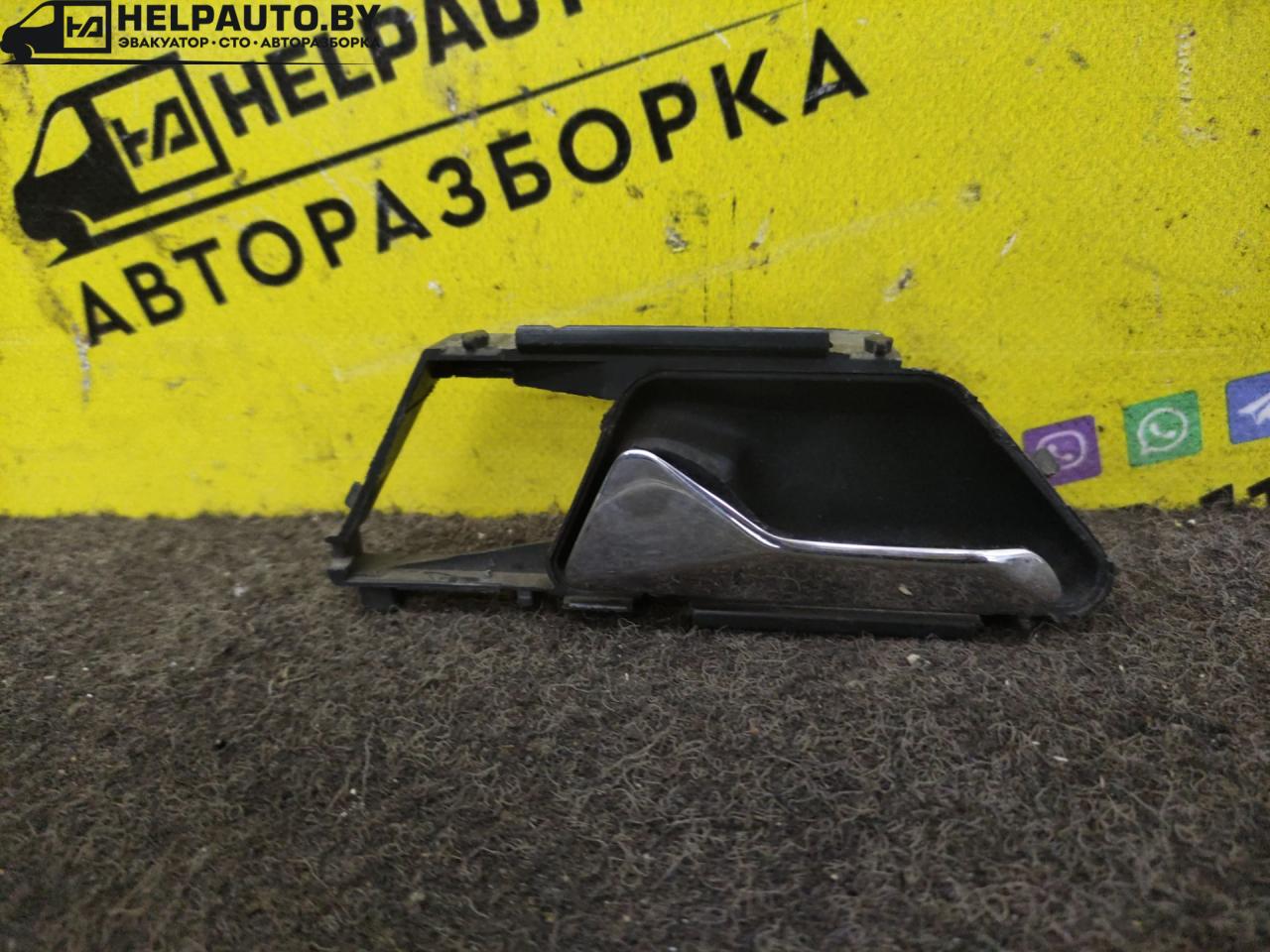 ручка внутренняя передняя левая Mercedes-Benz E-Класс W124 1989, 2.0 л., i, бензин, МКПП, седан, задний привод - фото №1