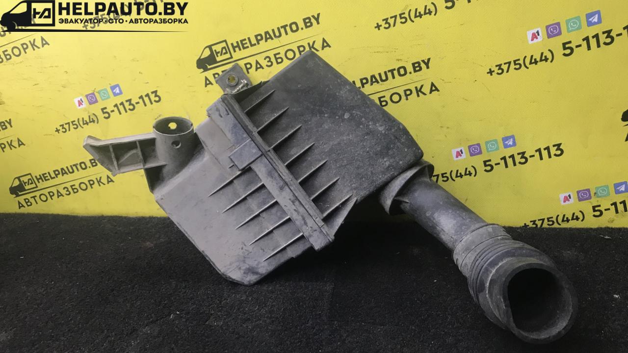 корпус воздушного фильтра Ford Courier 1994, 1.8 л., TD, дизель, МКПП, передний привод - фото №1