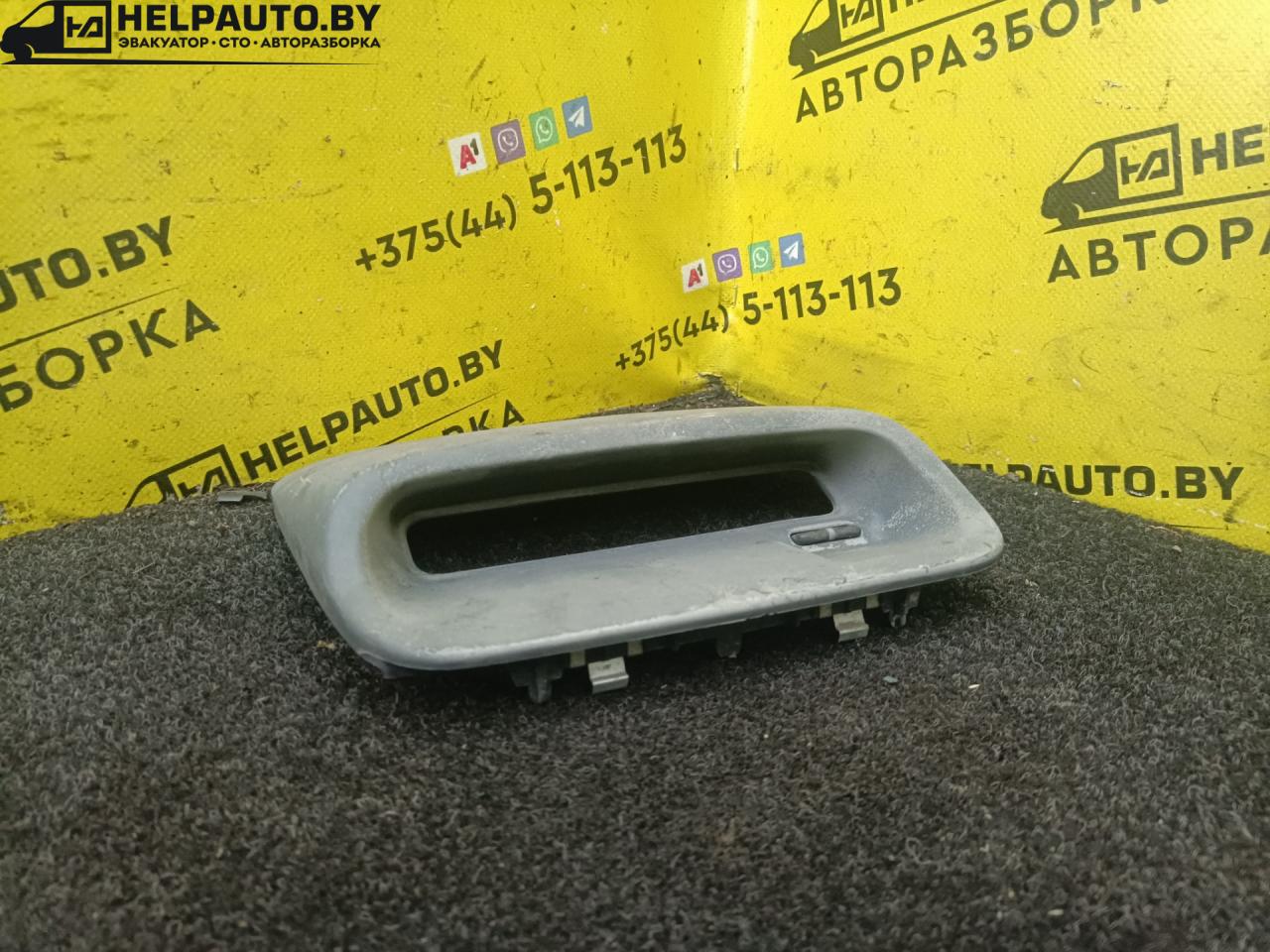 пластик Renault Laguna 1 поколение 1995, 1.8 л., i, бензин, МКПП, универсал, передний привод, F3P - фото №1