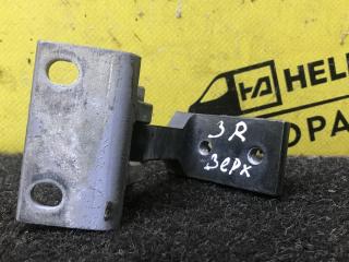петля двери Audi A6 4A/C4 (1994 - 1997), МКПП, универсал, передний привод