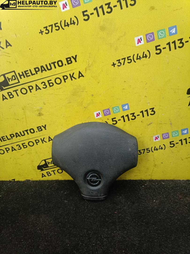 подушка безопасности водителя Opel Vectra A 1990, 1.6 л., i, бензин, МКПП, седан, передний привод, C16NZ - фото №1