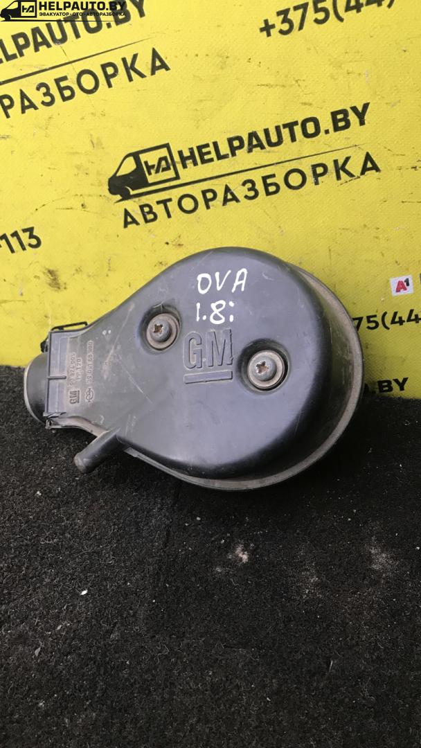 воздухозаборник Opel Vectra A 1990, 1.8 л., бензин, МКПП, седан, передний привод - фото №1