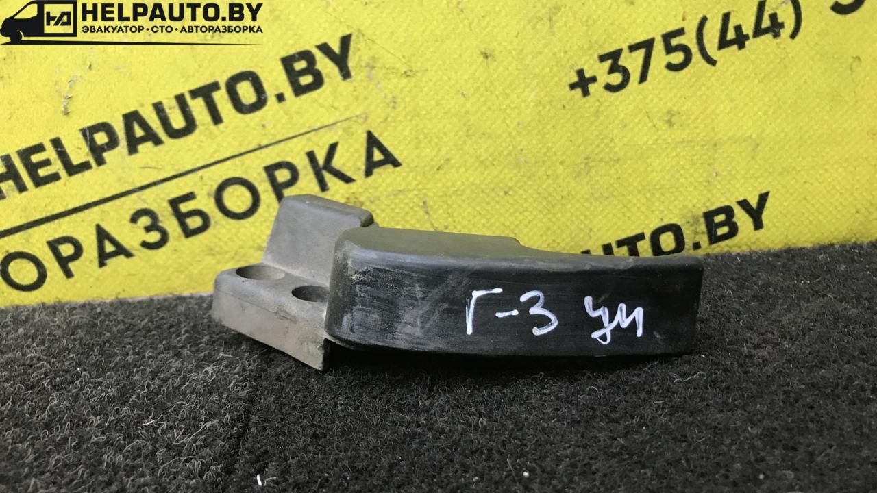 ручка открывания капота Volkswagen Golf 3 поколение 1994, 1.9 л., D, дизель, МКПП, универсал, передний привод - фото №1