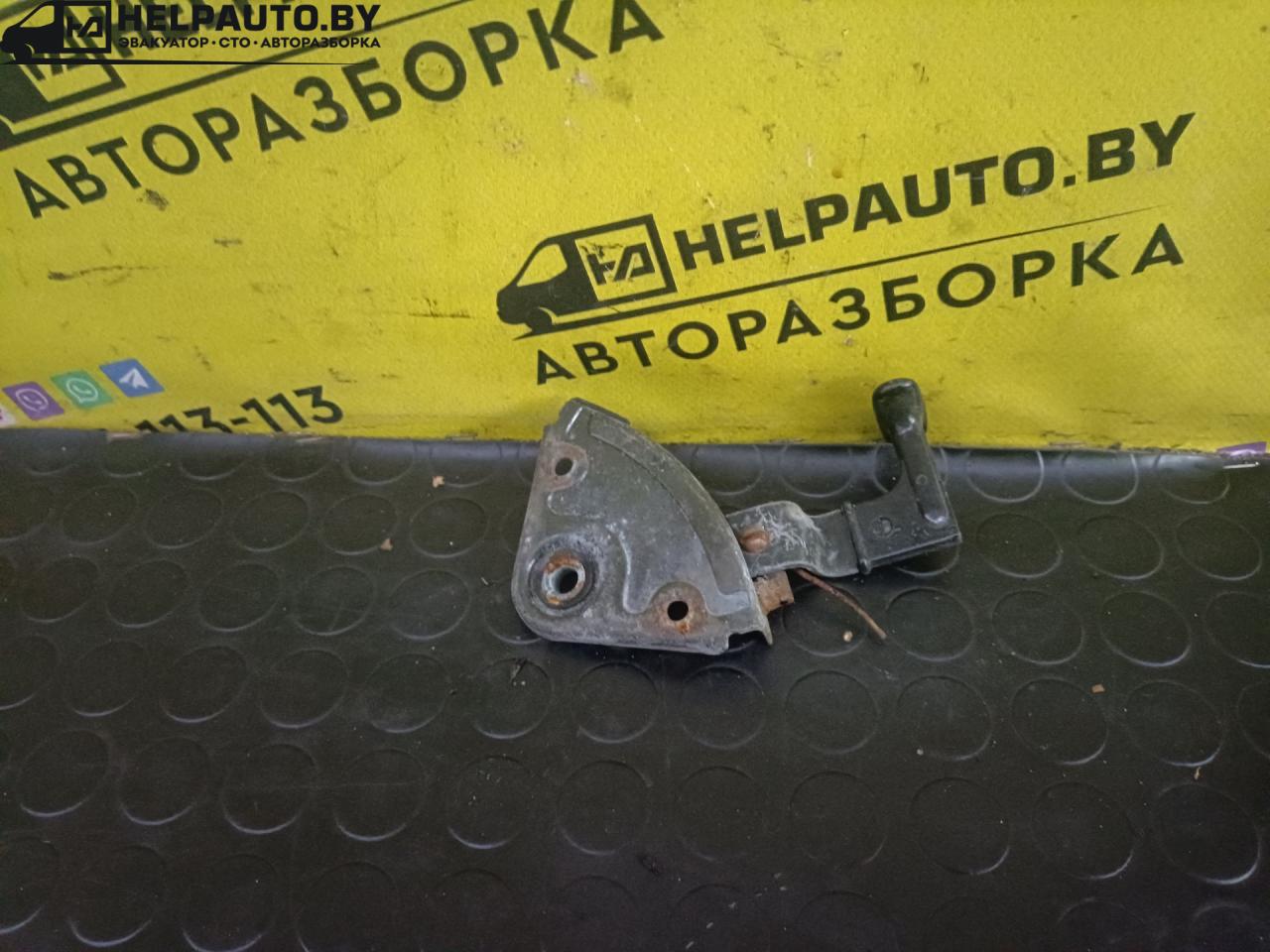 ручка открывания капота Audi 100 С3 1984, 1.8 л., karb., бензин, МКПП, седан, передний привод - фото №1
