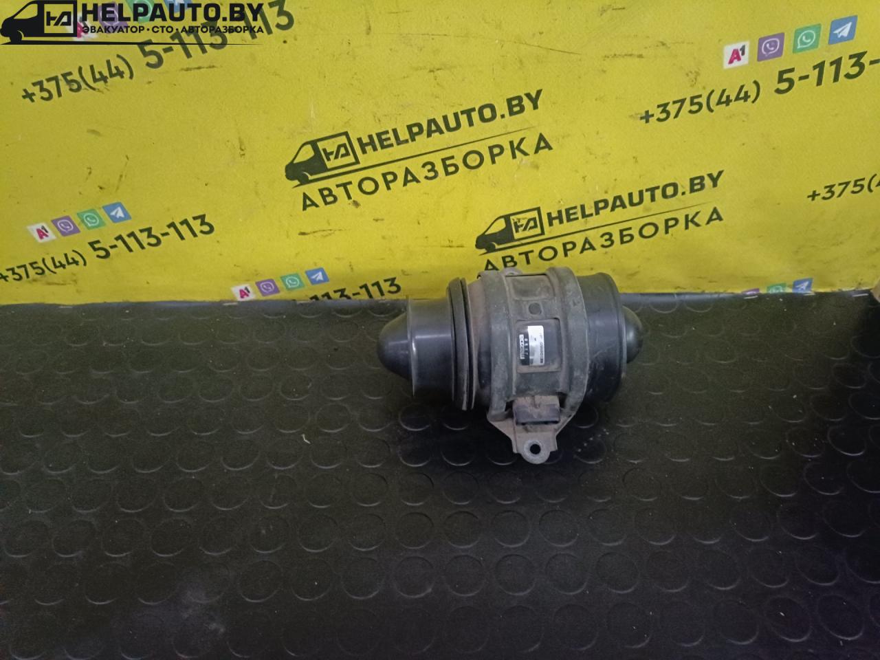 расходомер воздуха Mazda Xedos 6 1 поколение 1995, 2.0 л., i, бензин, АКПП, седан, передний привод - фото №1