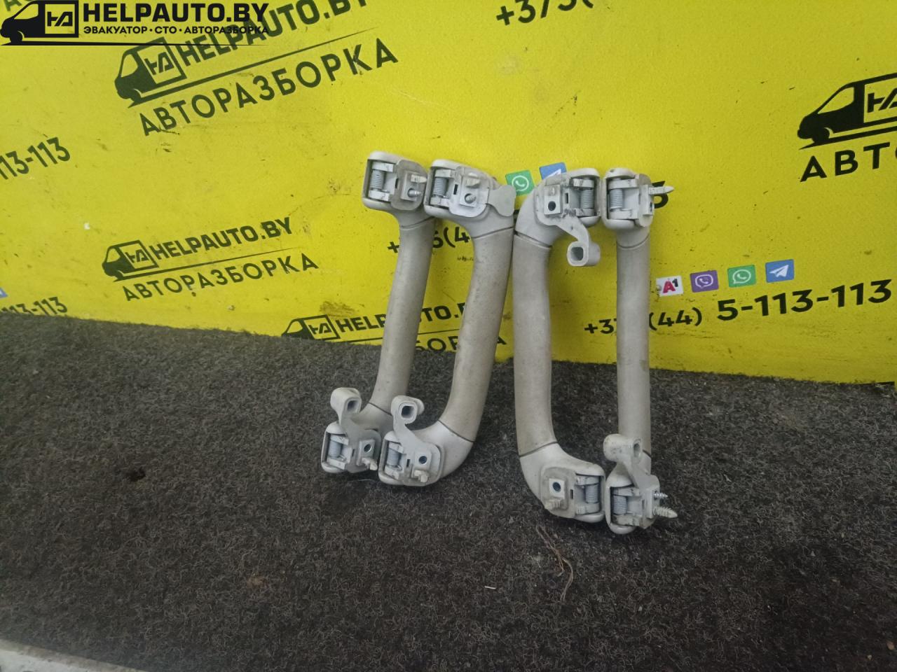 ручка внутренняя потолочная Opel Omega B 1997, 2.5 л., X 25 XE, бензин, МКПП, седан, задний привод, X25XE - фото №1