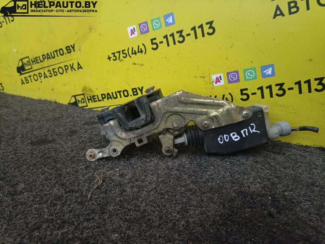 замок двери передней правой Opel Omega B 1997, 2.5 л., X 25 XE, бензин, МКПП, седан, задний привод, X25XE - фото №1