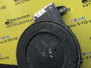 корпус воздушного фильтра Mercedes-Benz E-Класс W124 1989, 2.0 л., i, бензин, МКПП, седан, задний привод
