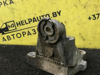 кронштейн двигателя Mercedes-Benz E-Класс W124 1989, 2.0 л., i, бензин, МКПП, седан, задний привод