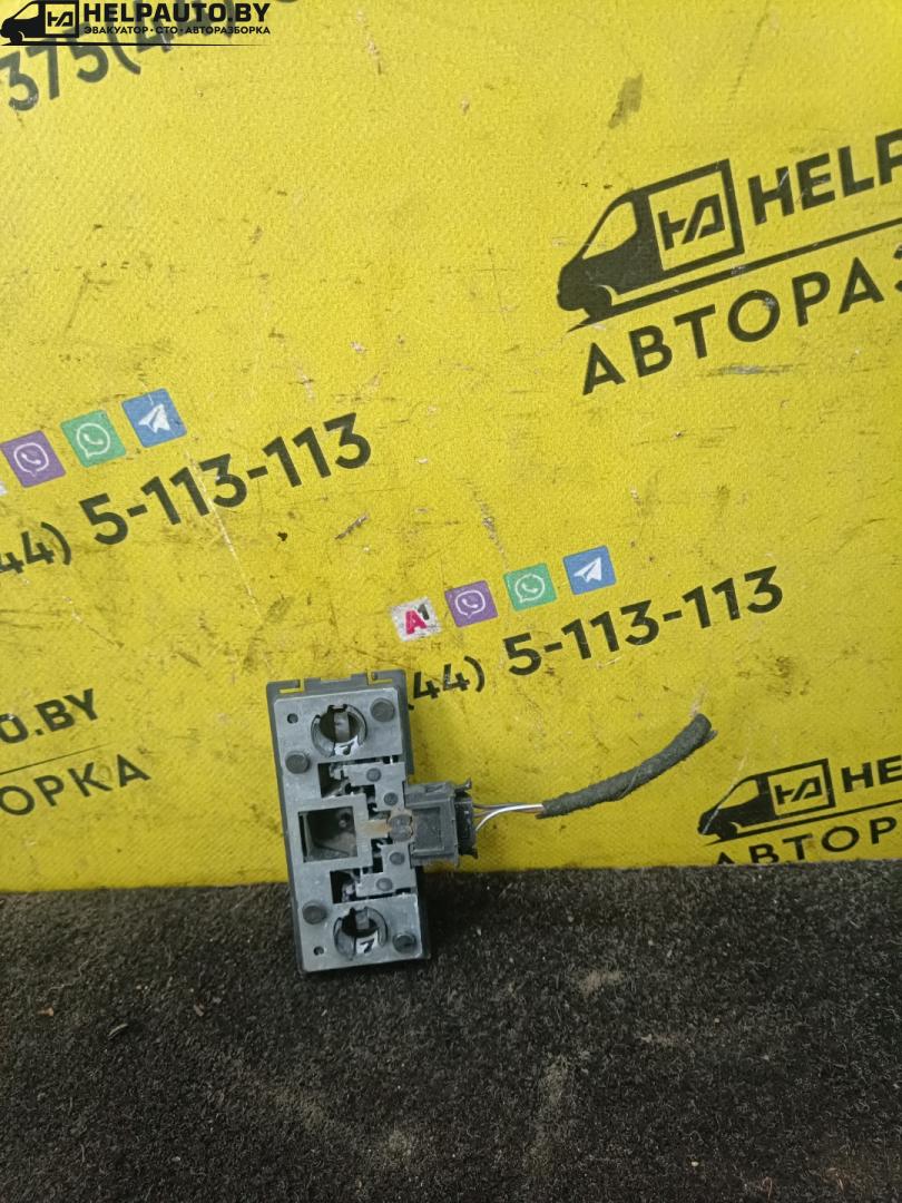 панель заднего правого фонаря SEAT Toledo 1 поколение 1993, 1.6 л., бензин, МКПП, передний привод - фото №1