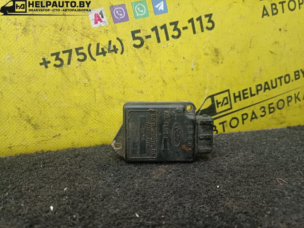 расходомер воздуха Ford Mondeo 1 поколение 1995, 1.8 л., бензин - фото №1