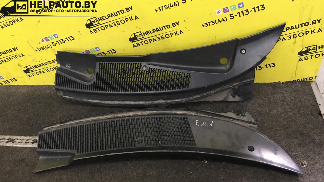 дождевик Ford Mondeo 1 поколение (1993 - 1996), 1.6 л., i, бензин, МКПП, универсал, передний привод, DOHC - фото №1