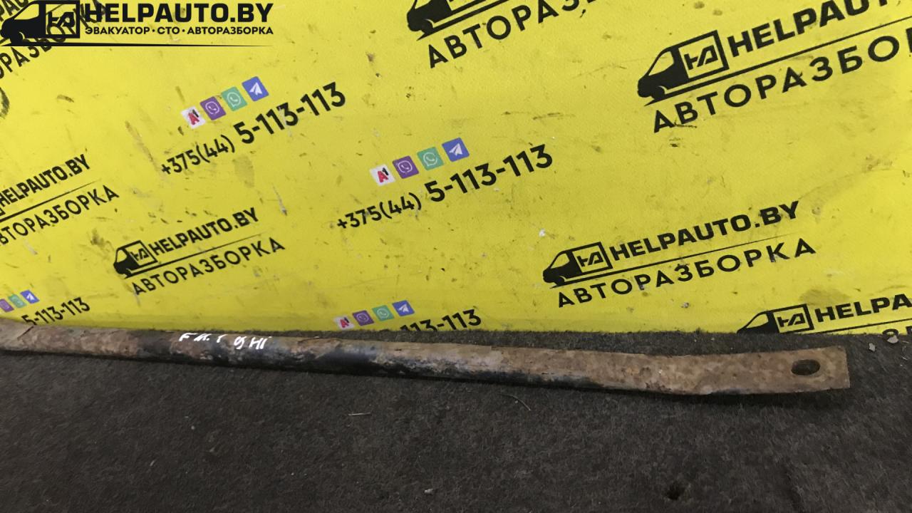 рычаг задний правый Ford Mondeo 1 поколение (1993 - 1996), 1.6 л., i, бензин, МКПП, универсал, передний привод, DOHC - фото №1