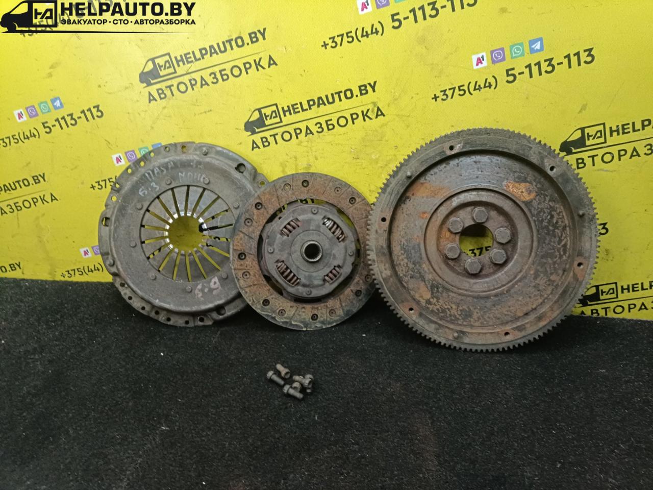 комплект сцепления Volkswagen Passat B3 1991, 1.8 л., бензин, МКПП, универсал, передний привод - фото №1