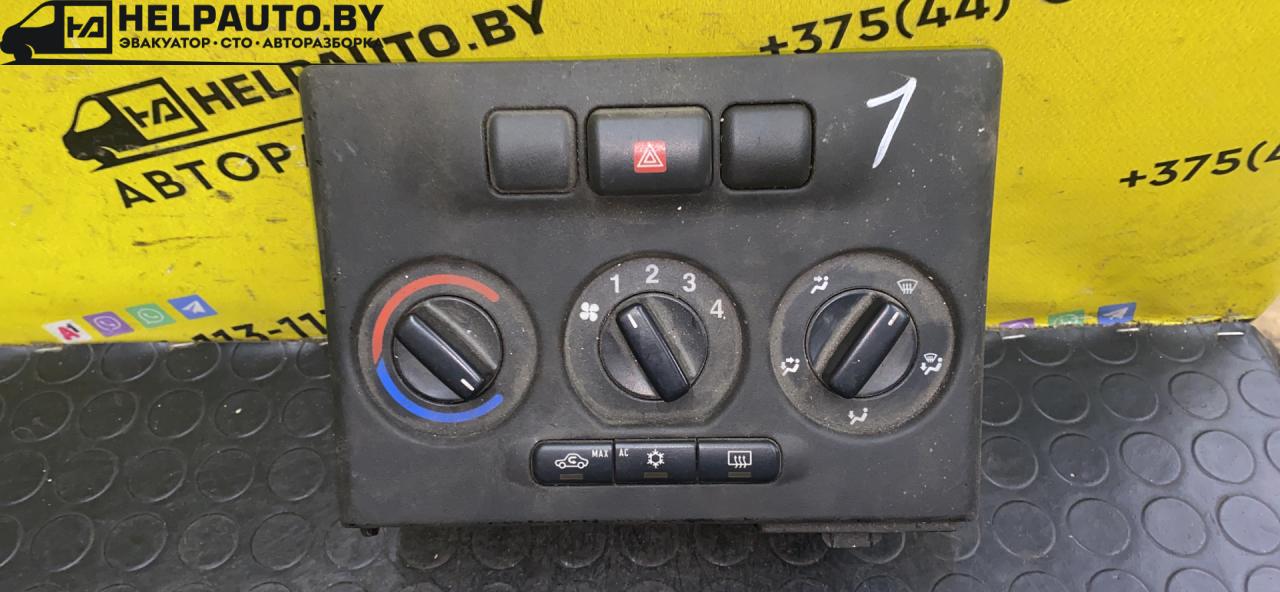 блок управления печки / климат-контроля Opel Zafira 1 поколение (A) 2001, 2.0 л., дизель - фото №1