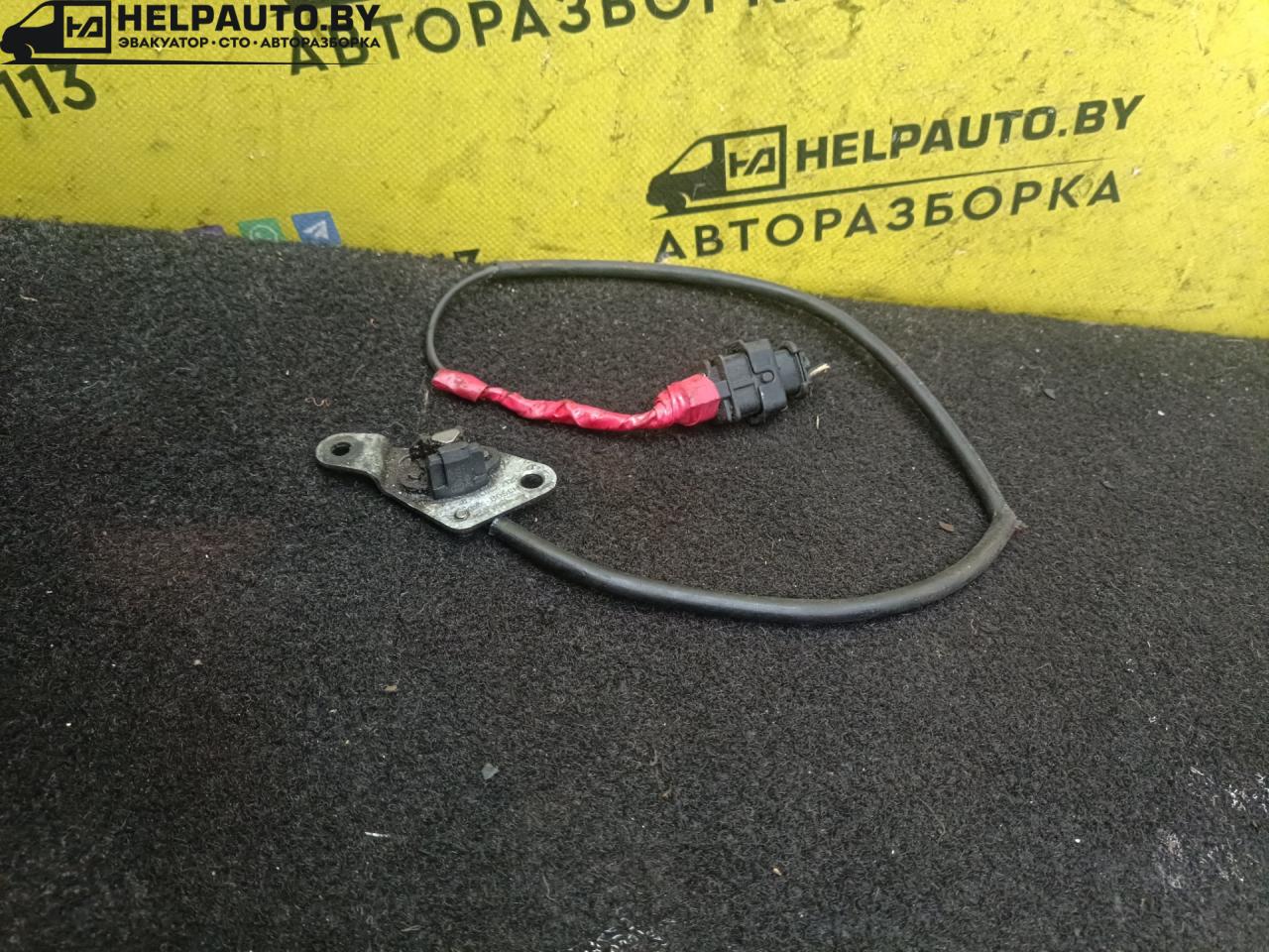 датчик распредвала Alfa Romeo 156 1 поколение 1999, 1.9 л., дизель, МКПП, седан, передний привод - фото №1