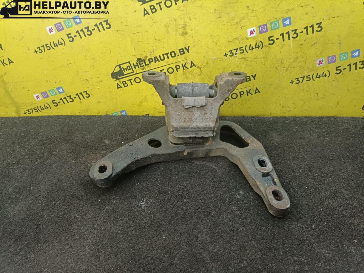подушка крепления двигателя Ford Mondeo 1 поколение 1996, 1.8 л., дизель, МКПП, универсал, передний привод - фото №1