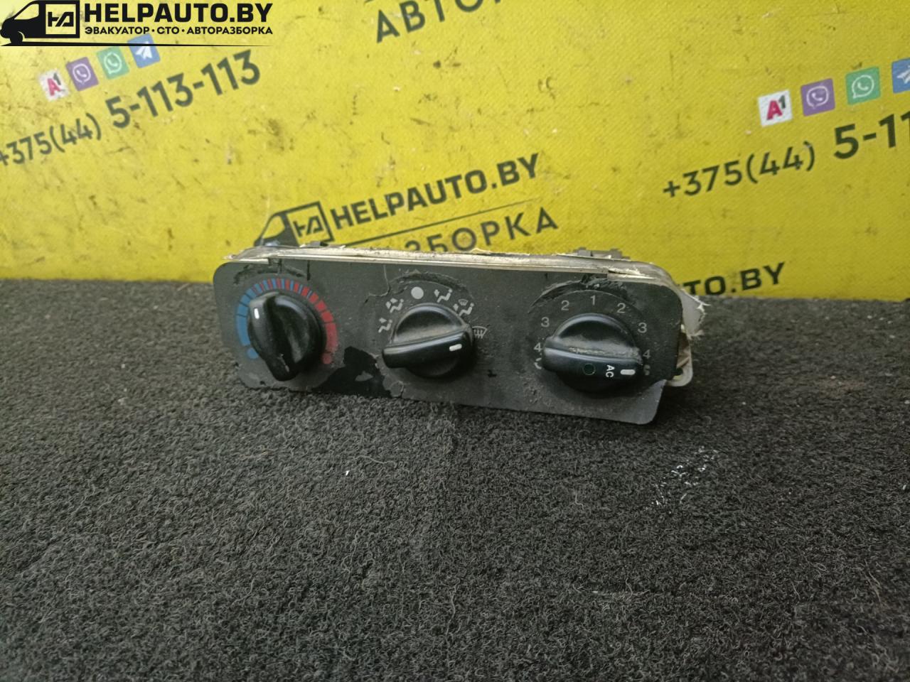 блок управления печки / климат-контроля Ford Mondeo 1 поколение 1996, 1.8 л., дизель, МКПП, универсал, передний привод - фото №1