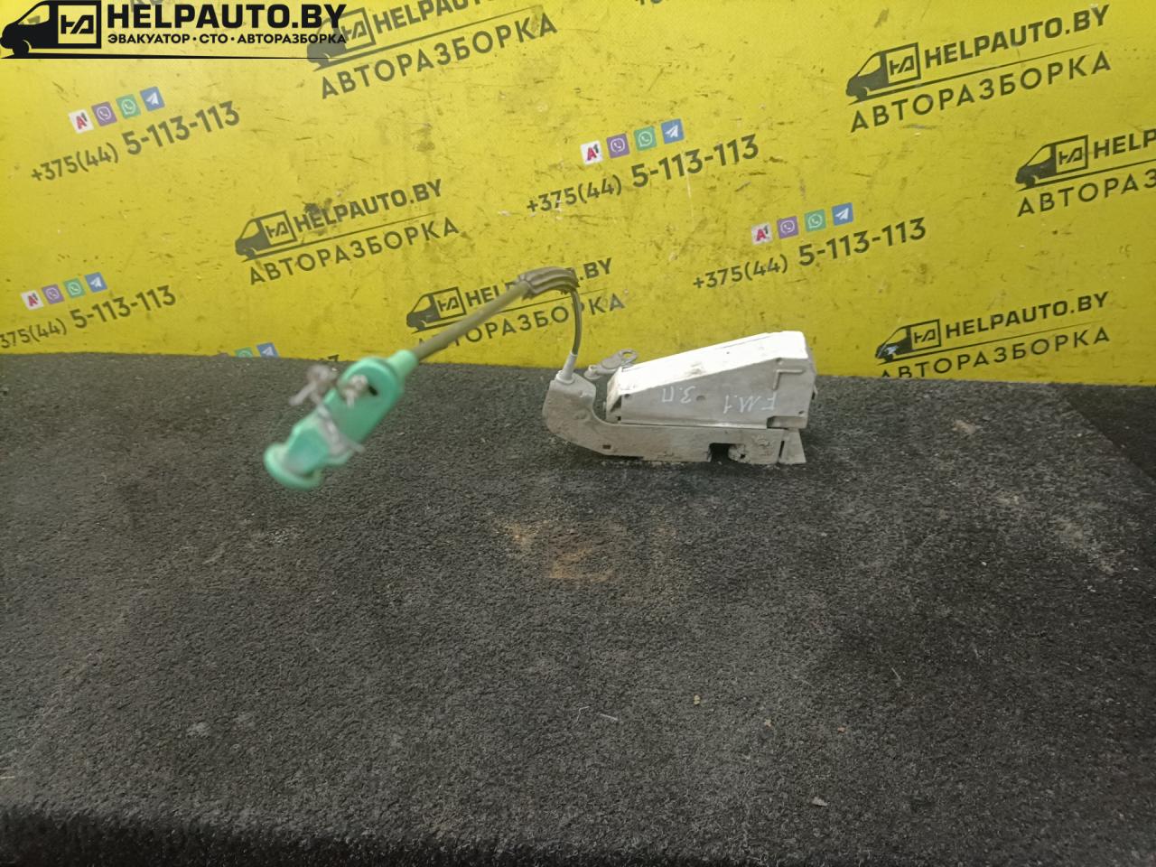 замок двери задней правой Ford Mondeo 1 поколение 1995, 1.8 л., TD, дизель, МКПП, универсал, передний привод - фото №1