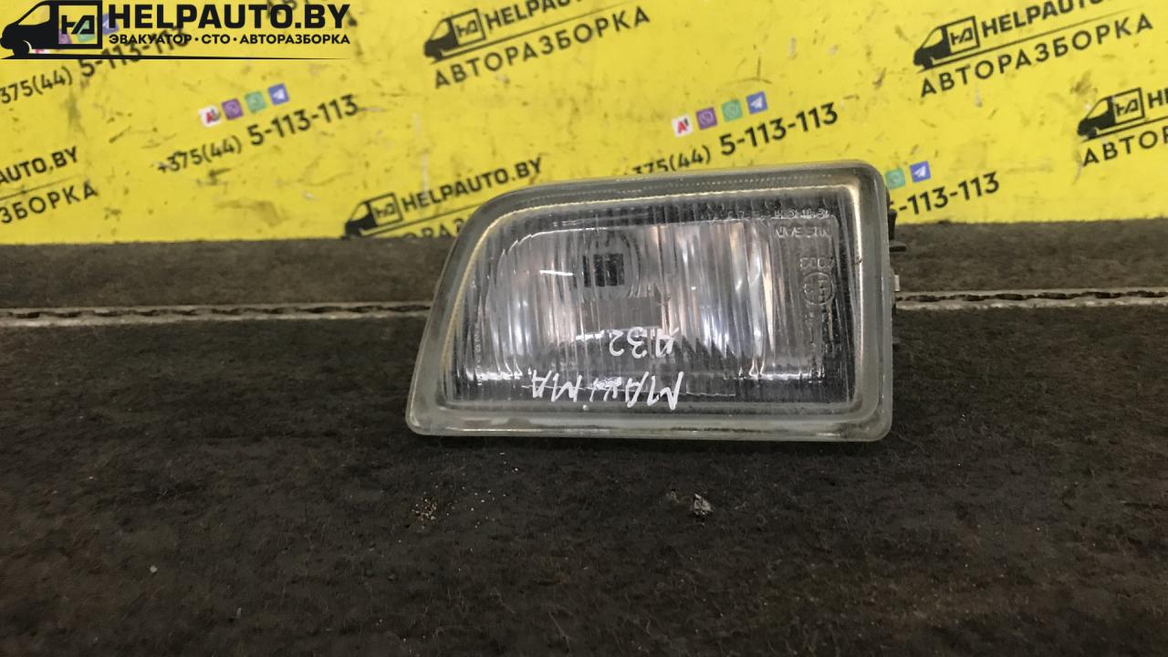 фара противотуманная левая Nissan Maxima A32 1999, 2.0 л., i, бензин, МКПП, седан, передний привод, VQ20 - фото №1