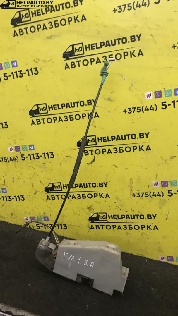 замок двери передней правой Ford Mondeo 1 поколение 1995, 1.8 л., бензин, МКПП, седан, передний привод - фото №1