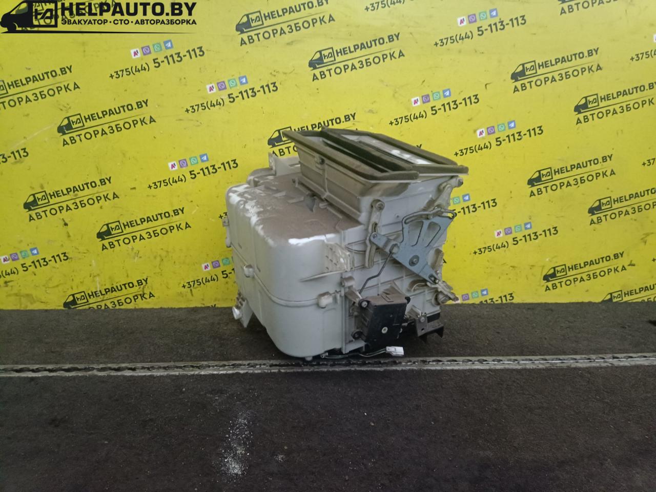 корпус отопителя (печки) Nissan Maxima A33 2003, 2.0 л., i, бензин, АКПП, седан, передний привод, VQ20DE - фото №1