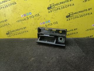 пепельница Alfa Romeo 146 1 поколение 1996, 1.4 л., i, бензин, МКПП, хетчбэк 5 дв., передний привод