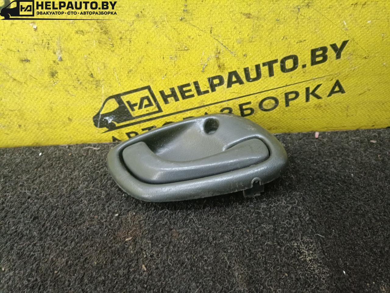 ручка внутренняя задняя правая Suzuki Baleno 1 поколение 1995, 1.3 л., i, бензин, МКПП, седан, передний привод, G13BB - фото №1