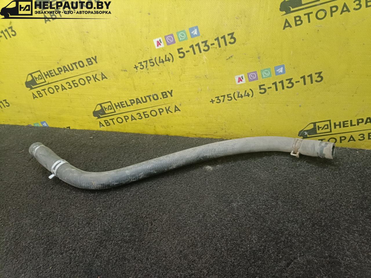 патрубок радиатора Ford Mondeo 3 поколение 2001, 1.8 л., i, CHBA, бензин, МКПП, серебристый, седан, передний привод - фото №1
