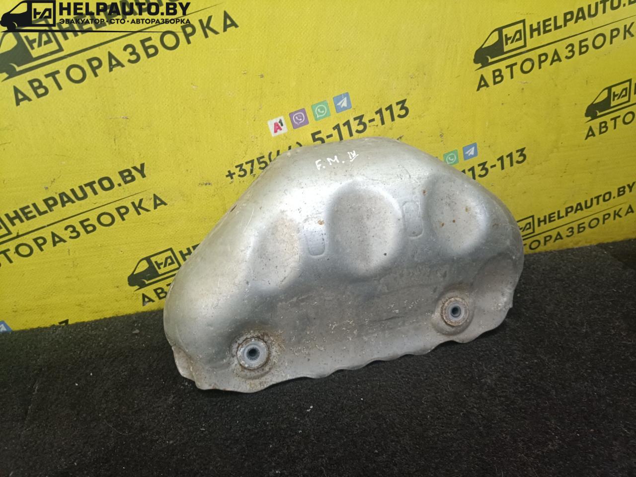 тепловой экран моторного отсека Ford Mondeo 3 поколение 2001, 1.8 л., i, CHBA, бензин, МКПП, серебристый, седан, передний привод - фото №1