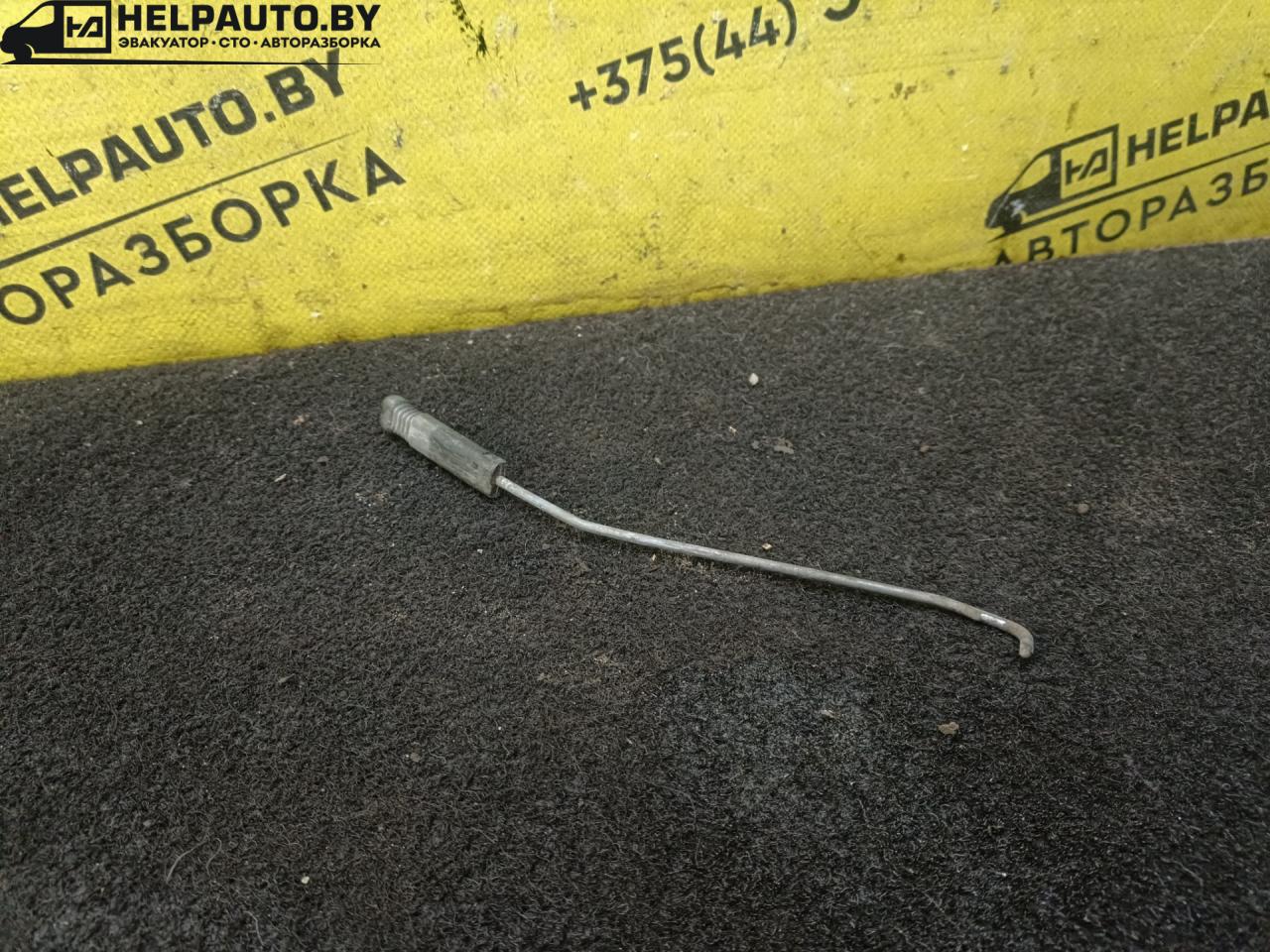 Кнопка блокировки двери Peugeot 106 1 поколение (1991 - 1996), бензин, МКПП, хетчбэк 3 дв. - фото №1