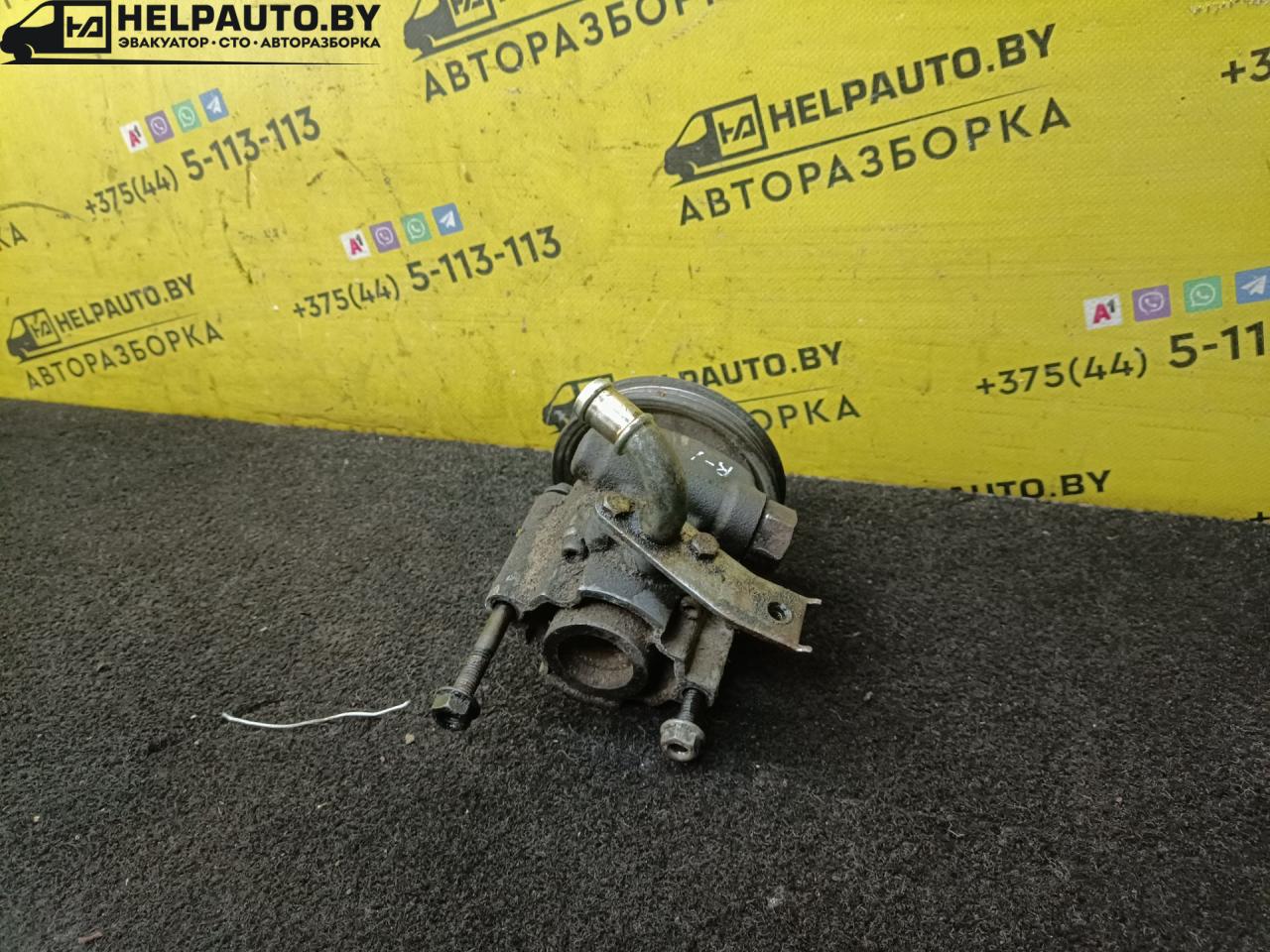 насос гидроусилителя руля Rover 400 Series 2 поколение 1998, 1.6 л., бензин, МКПП, зеленый, хетчбэк 5 дв. - фото №1