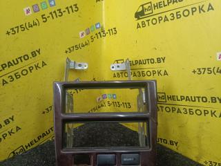 консоль салона Nissan Maxima A32 1997, 2.0 л., бензин, МКПП, серый, седан