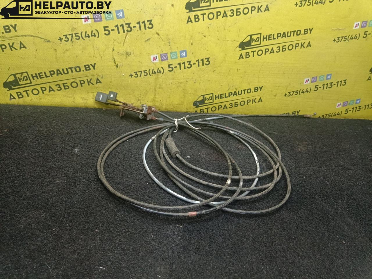 трос открывания багажника Kia Sephia 1 поколение 1993, 1.5 л., бензин, МКПП, белый, седан - фото №1