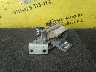 петля двери Audi 100 4A/C4 1992, 2.3 л., NF, бензин, МКПП, синий, седан